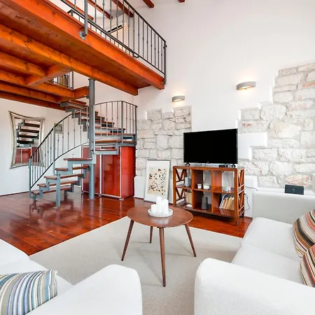 Loft 48 Lägenhet *
