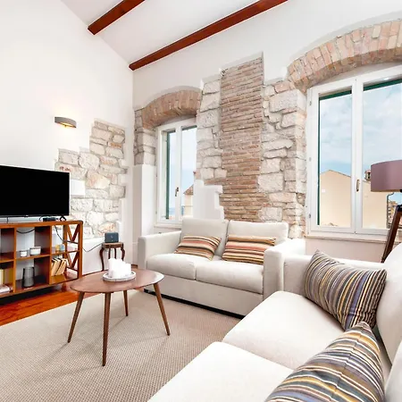 Loft 48 Lägenhet