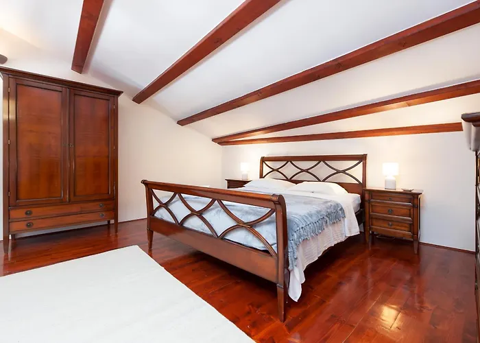 Loft 48 By Irundo * Rovinj